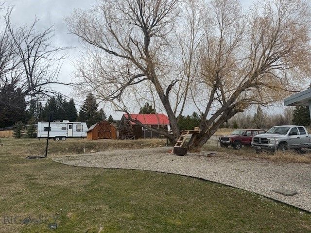 29 Cougar Drive, Anaconda, MT 59711