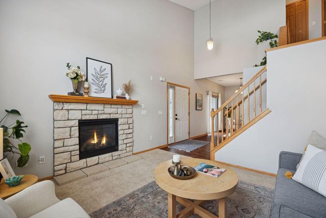 17776 66th Avenue N, Maple Grove, MN 55311