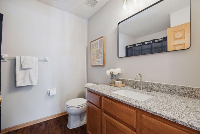 17776 66th Avenue N, Maple Grove, MN 55311