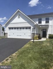 13 SHILLINGTON LN #8, Carlisle, PA 17013