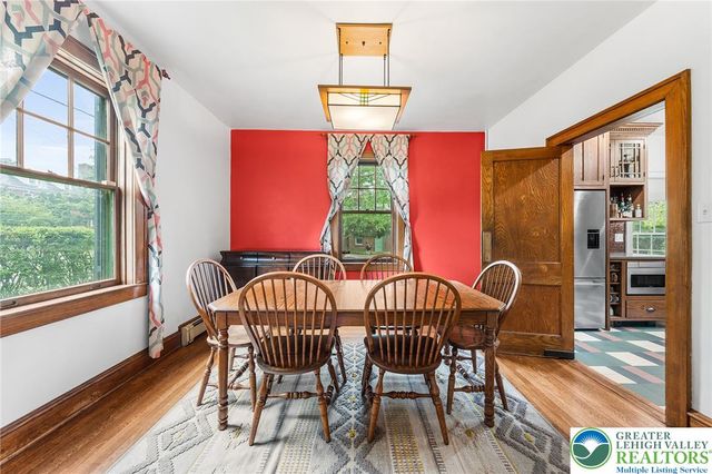 1204 West Market Street, Bethlehem City, PA 18018
