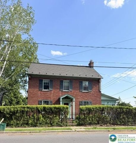 1204 West Market Street, Bethlehem City, PA 18018