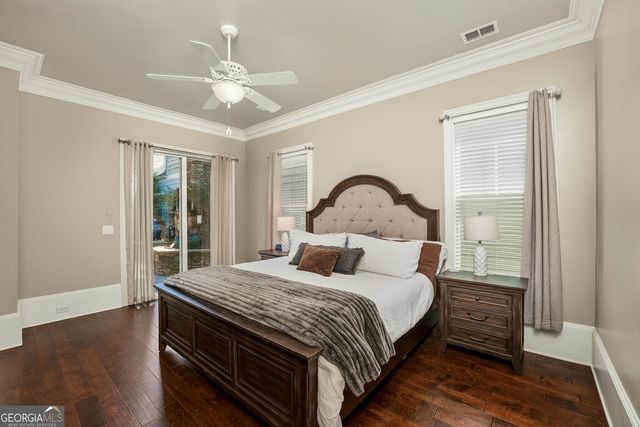 415 Falling Water Avenue, Woodstock, GA 30189