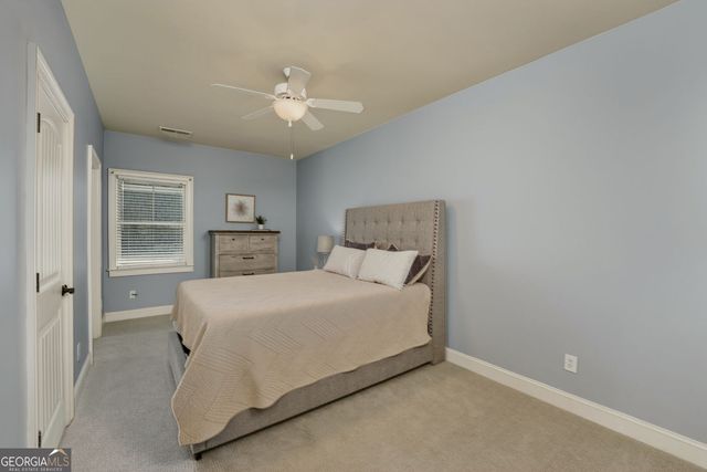 415 Falling Water Avenue, Woodstock, GA 30189