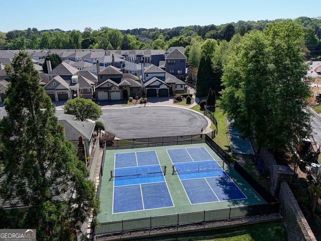 415 Falling Water Avenue, Woodstock, GA 30189