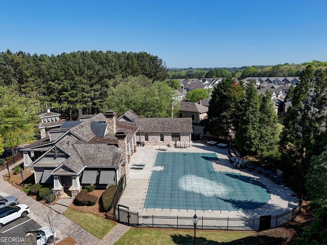 415 Falling Water Avenue, Woodstock, GA 30189
