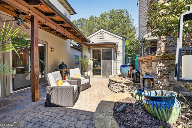 415 Falling Water Avenue, Woodstock, GA 30189