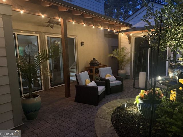 415 Falling Water Avenue, Woodstock, GA 30189