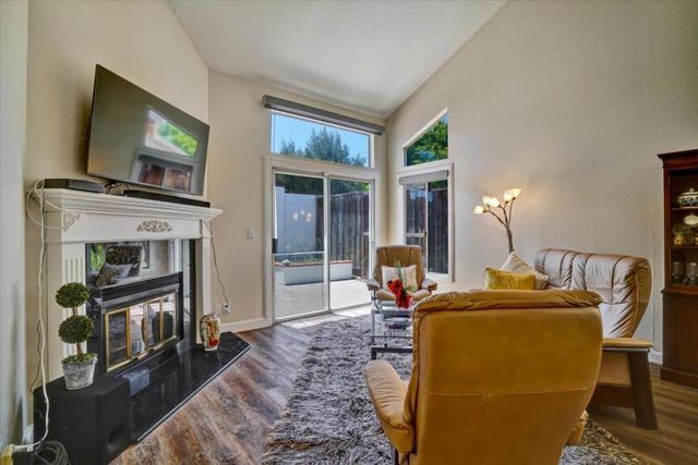 1529 Trimingham Drive, Pleasanton, CA 94566