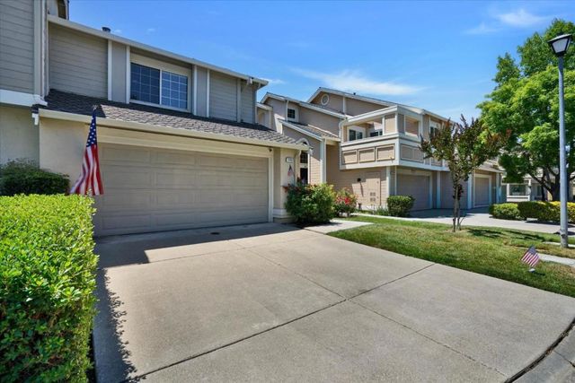 1529 Trimingham Drive, Pleasanton, CA 94566