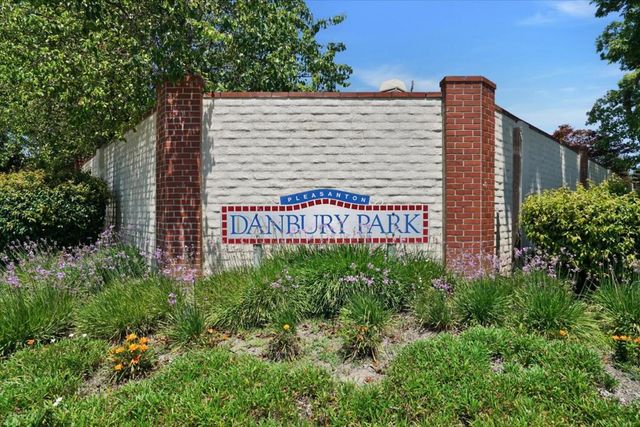 1529 Trimingham Drive, Pleasanton, CA 94566