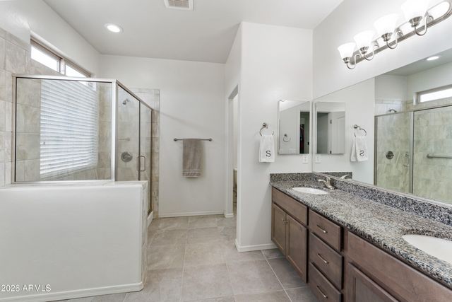 6532 E Saddlehorn Circle, Hereford, AZ 85615