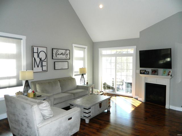 903 W Baywood Drive, Bloomington, IN 47403