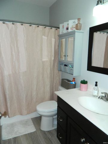 903 W Baywood Drive, Bloomington, IN 47403