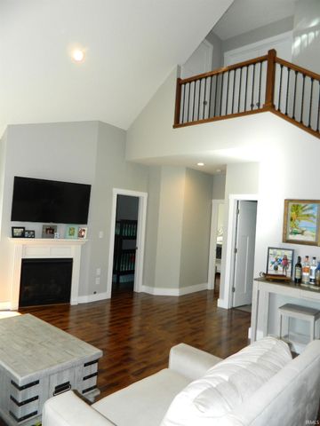 903 W Baywood Drive, Bloomington, IN 47403