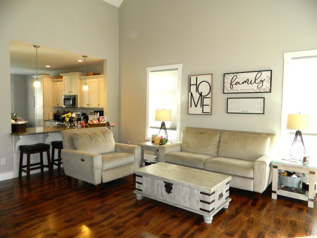 903 W Baywood Drive, Bloomington, IN 47403