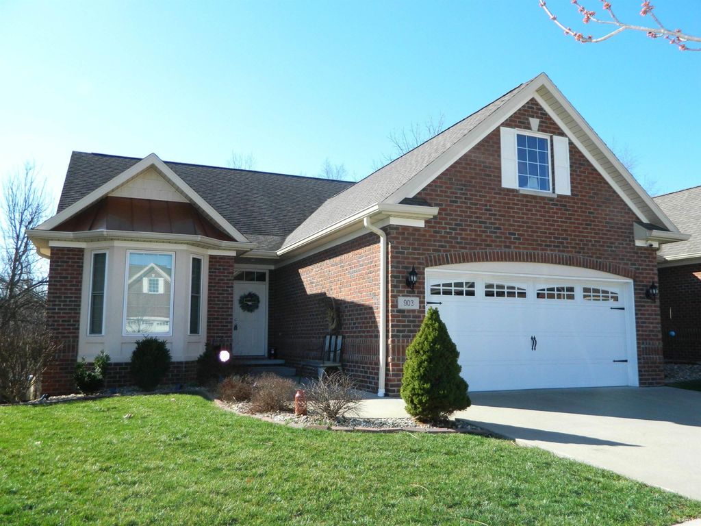 903 W Baywood Drive, Bloomington, IN 47403