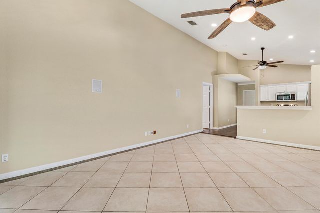 140 Pennock Landing Circle, Jupiter, FL 33458