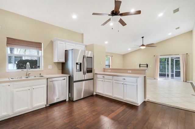 140 Pennock Landing Circle, Jupiter, FL 33458