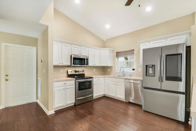 140 Pennock Landing Circle, Jupiter, FL 33458