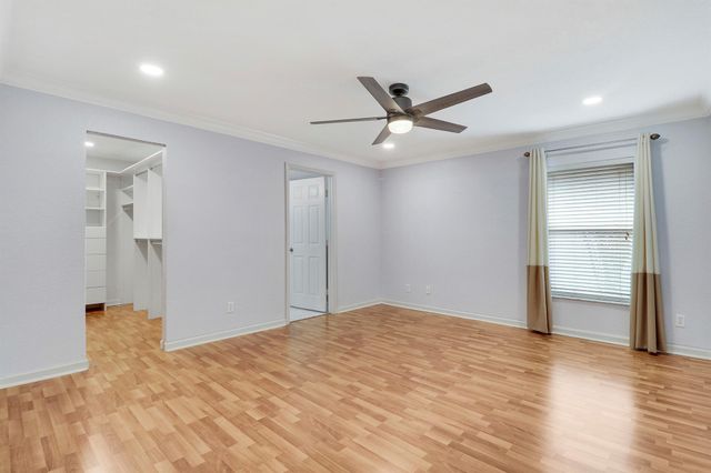 140 Pennock Landing Circle, Jupiter, FL 33458