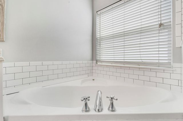 140 Pennock Landing Circle, Jupiter, FL 33458