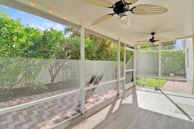 140 Pennock Landing Circle, Jupiter, FL 33458