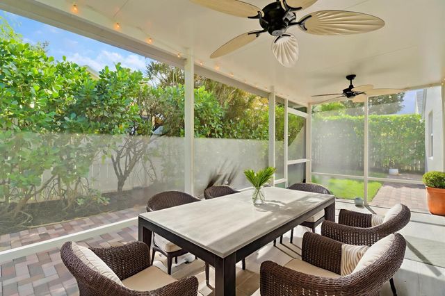 140 Pennock Landing Circle, Jupiter, FL 33458