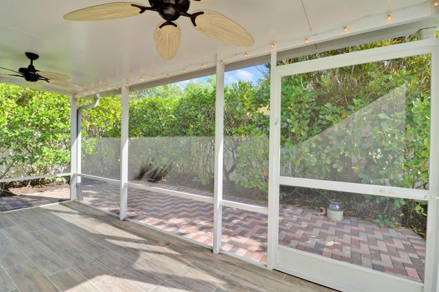 140 Pennock Landing Circle, Jupiter, FL 33458