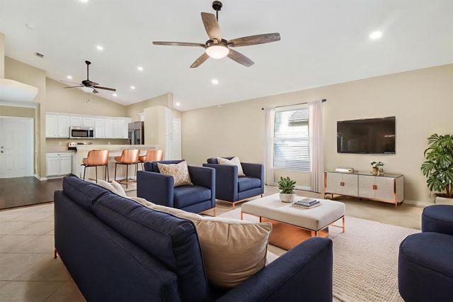 140 Pennock Landing Circle, Jupiter, FL 33458