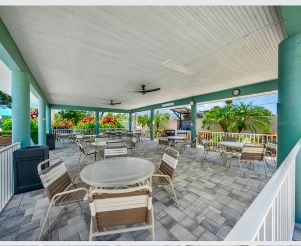 1135 LAKE HOUSE CIRCLE C115, Sarasota, FL 34242