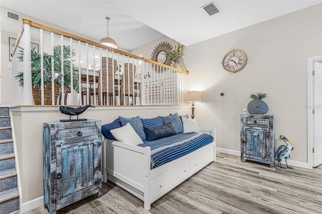 1135 LAKE HOUSE CIRCLE C115, Sarasota, FL 34242