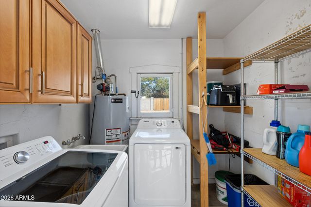 808 E CINNABAR Avenue, Phoenix, AZ 85020