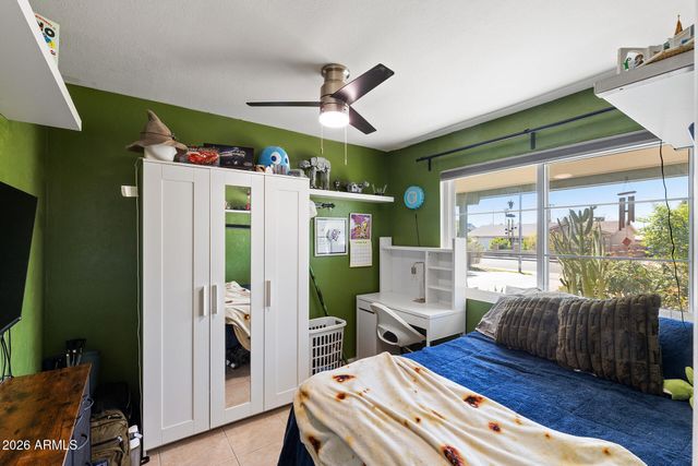 808 E CINNABAR Avenue, Phoenix, AZ 85020