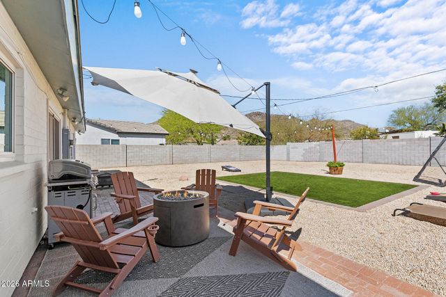 808 E CINNABAR Avenue, Phoenix, AZ 85020