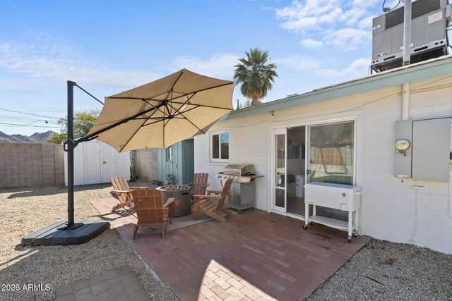 808 E CINNABAR Avenue, Phoenix, AZ 85020