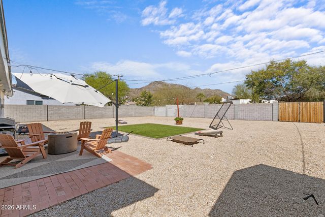 808 E CINNABAR Avenue, Phoenix, AZ 85020