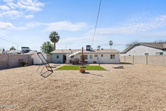 808 E CINNABAR Avenue, Phoenix, AZ 85020