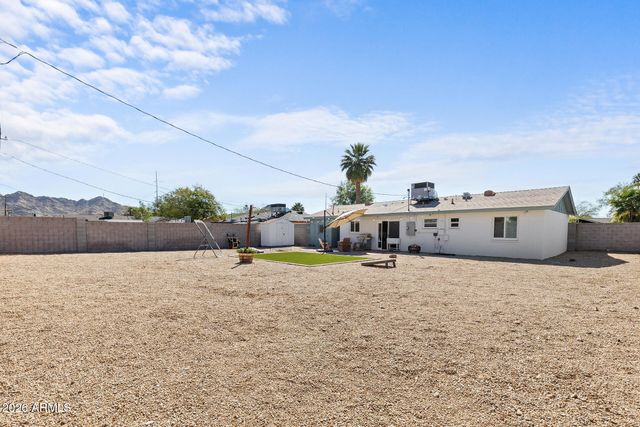 808 E CINNABAR Avenue, Phoenix, AZ 85020