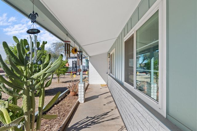 808 E CINNABAR Avenue, Phoenix, AZ 85020