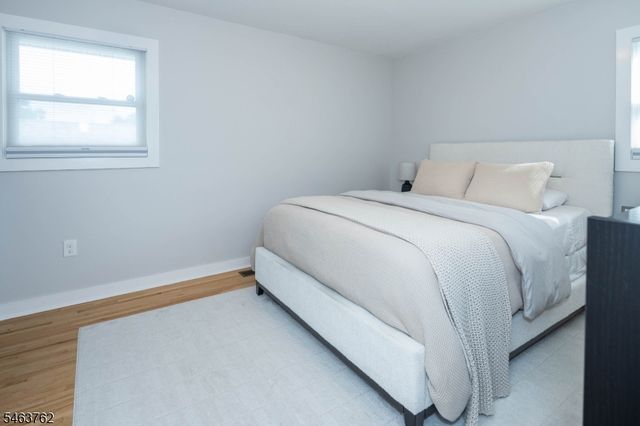 301 N 16Th St, Kenilworth Boro, NJ 07033
