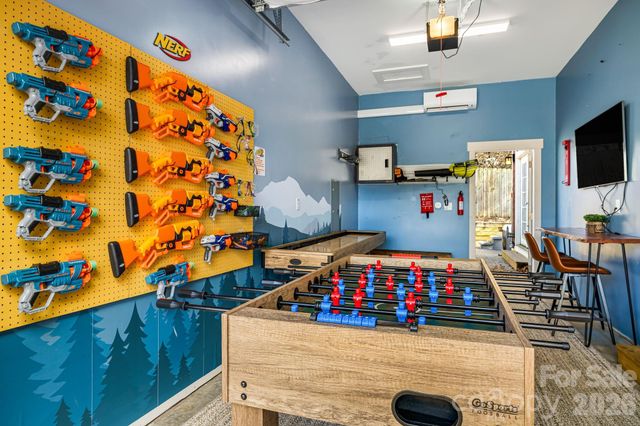 17 Byrdcliffe Lane, Asheville, NC 28805