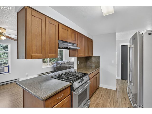2430 5TH St, Columbia City, OR 97018