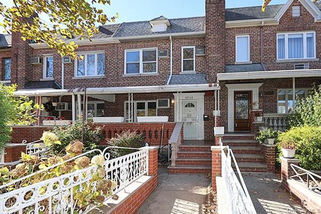 6364 78th Street, Middle Village, NY 11379