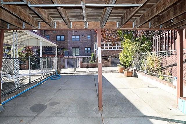 6364 78th Street, Middle Village, NY 11379