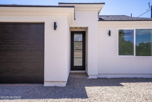 278 Calle Cappela, Rio Rico, AZ 85648