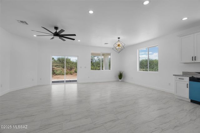 278 Calle Cappela, Rio Rico, AZ 85648