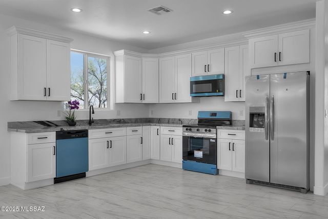 278 Calle Cappela, Rio Rico, AZ 85648