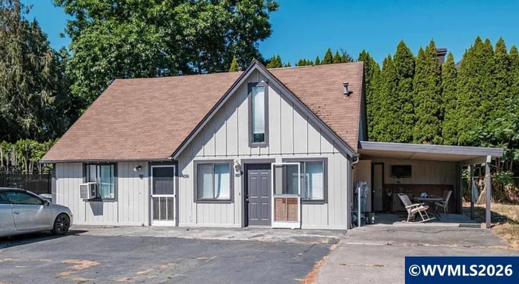 3027 NE D St, Salem, OR 97301