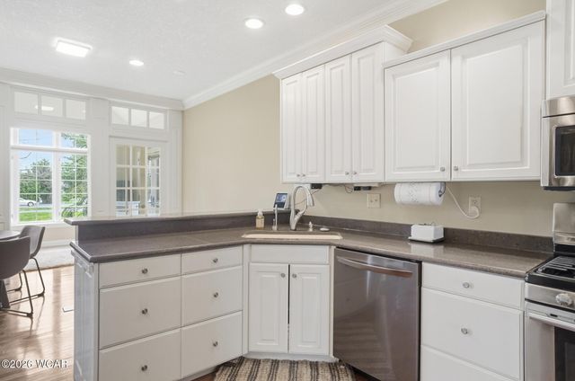 2633 Adgate Road, Lima, OH 45805